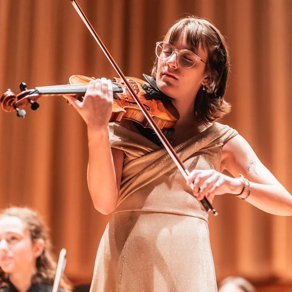 BW Conservatory of Performing Arts student playing violin